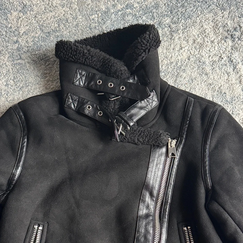 Zara Women's Black Jacket - Picture 2 of 5